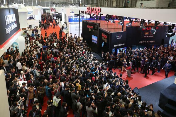 绝招迭出英雄谁属 电视群雄论剑AWE2017 