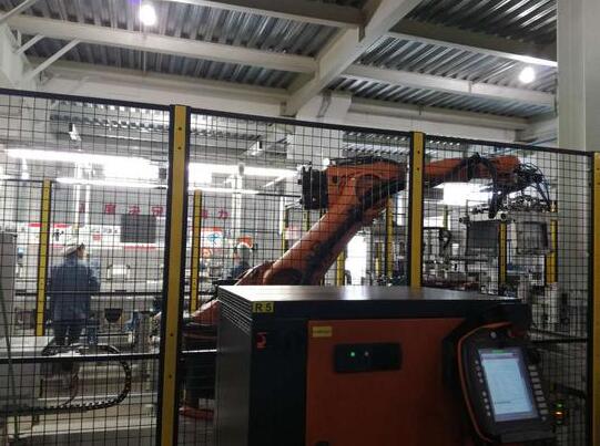 家电巨头 角力智能制造