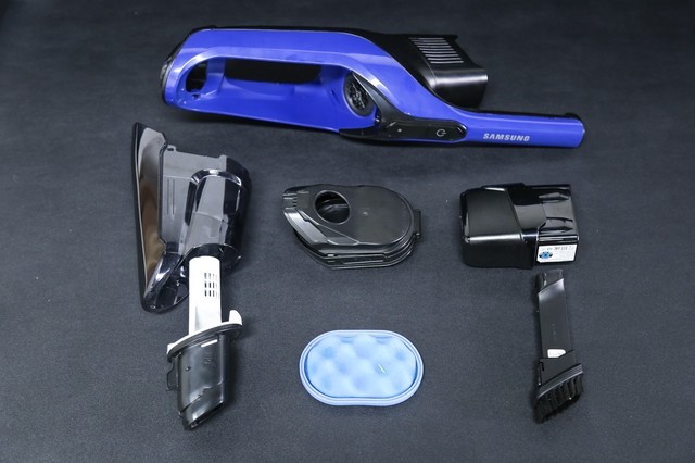 本文属于原创文章，如若转载，请注明来源：品质源于细节 三星新款吸尘器拆解图赏http://jd.zol.com.cn/631/6316611.html