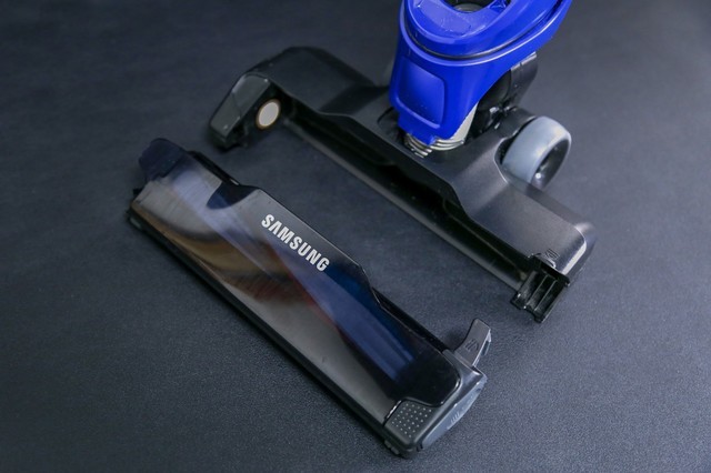 本文属于原创文章，如若转载，请注明来源：品质源于细节 三星新款吸尘器拆解图赏http://jd.zol.com.cn/631/6316611.html