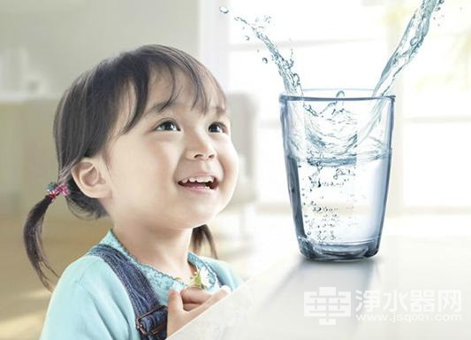 家用净水器行业前景可观 发展呈现四大特点