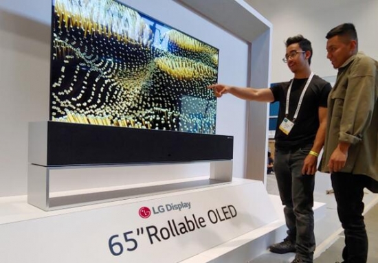 LG Display 65英寸 Rollable OLED电视产品